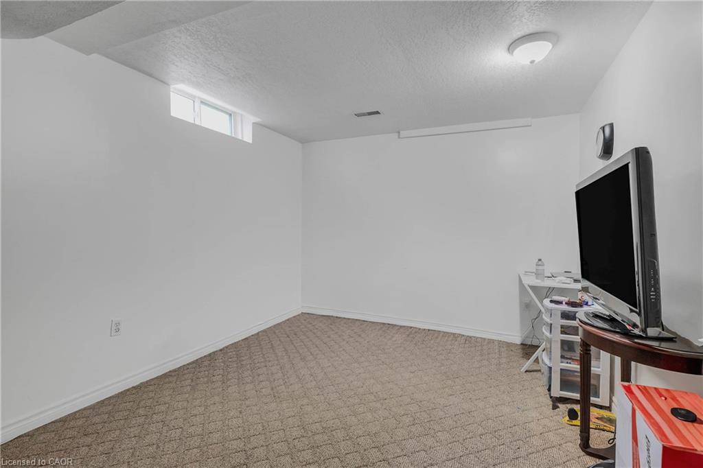 888 Paisley Road Property Photo 35