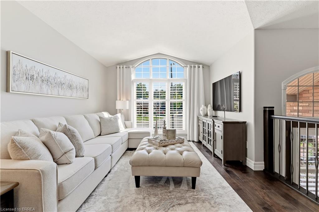 47 Deerpark Avenue Property Photo 11