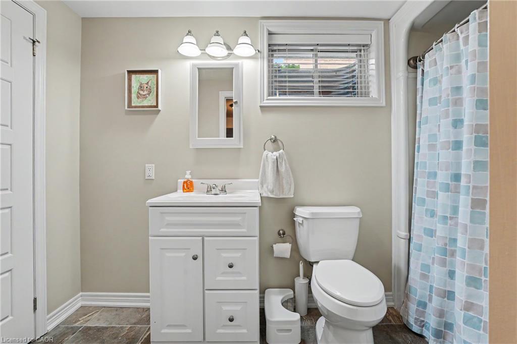 12 Silverwood Avenue Property Photo 29