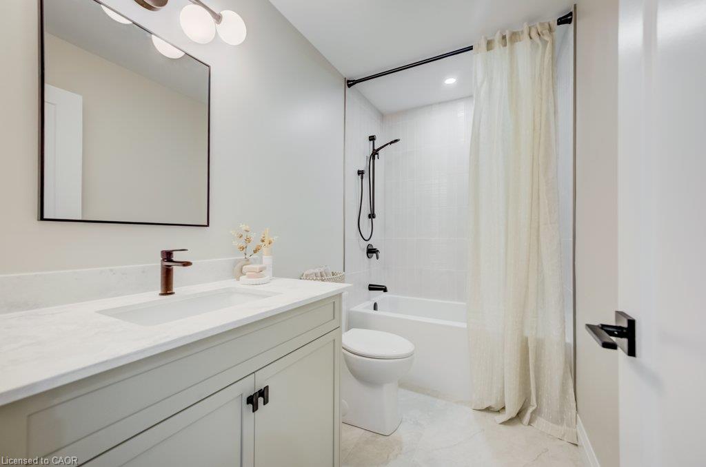 210 Heritage Drive Property Photo 15