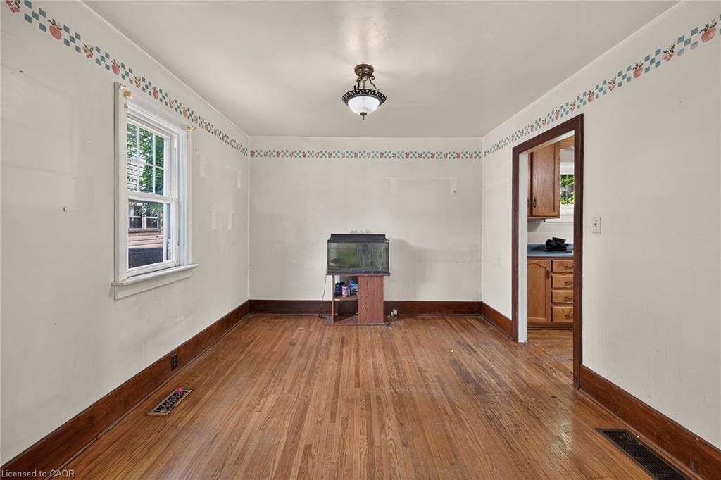 232 Cedar Street Property Photo 12