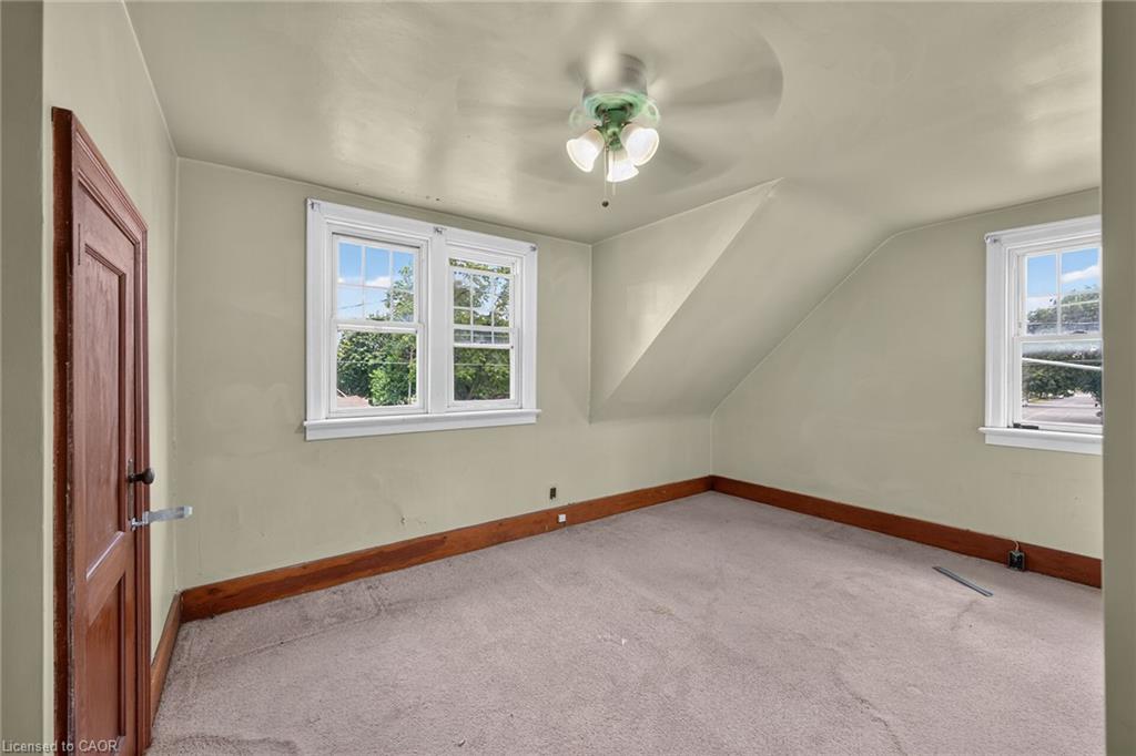 232 Cedar Street Property Photo 17