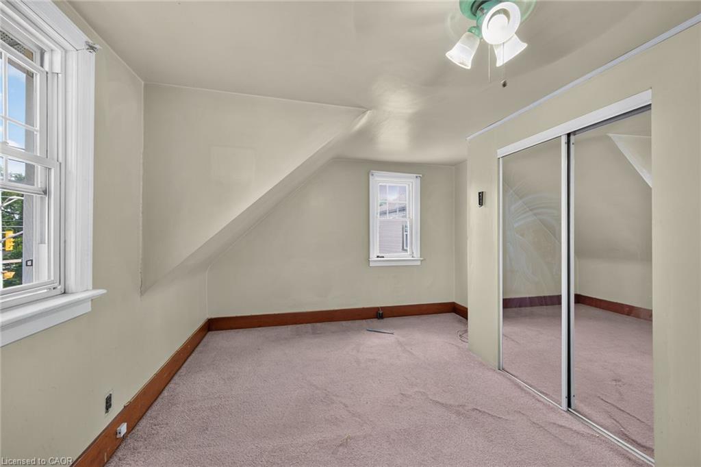 232 Cedar Street Property Photo 18