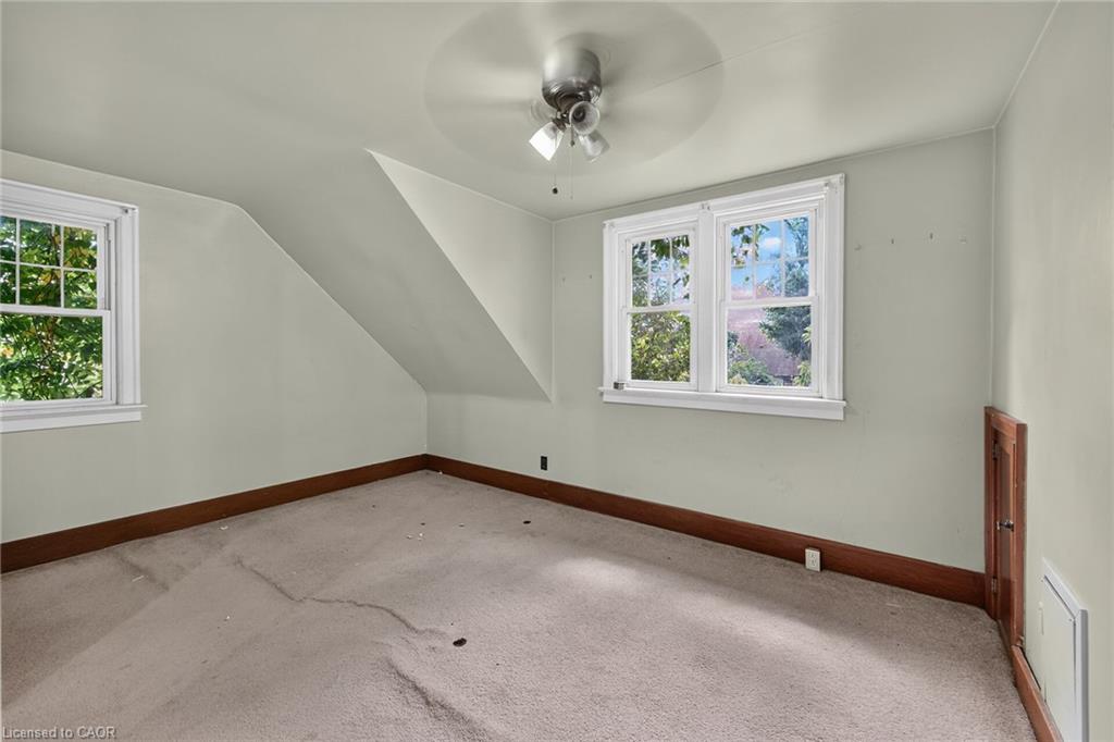 232 Cedar Street Property Photo 20