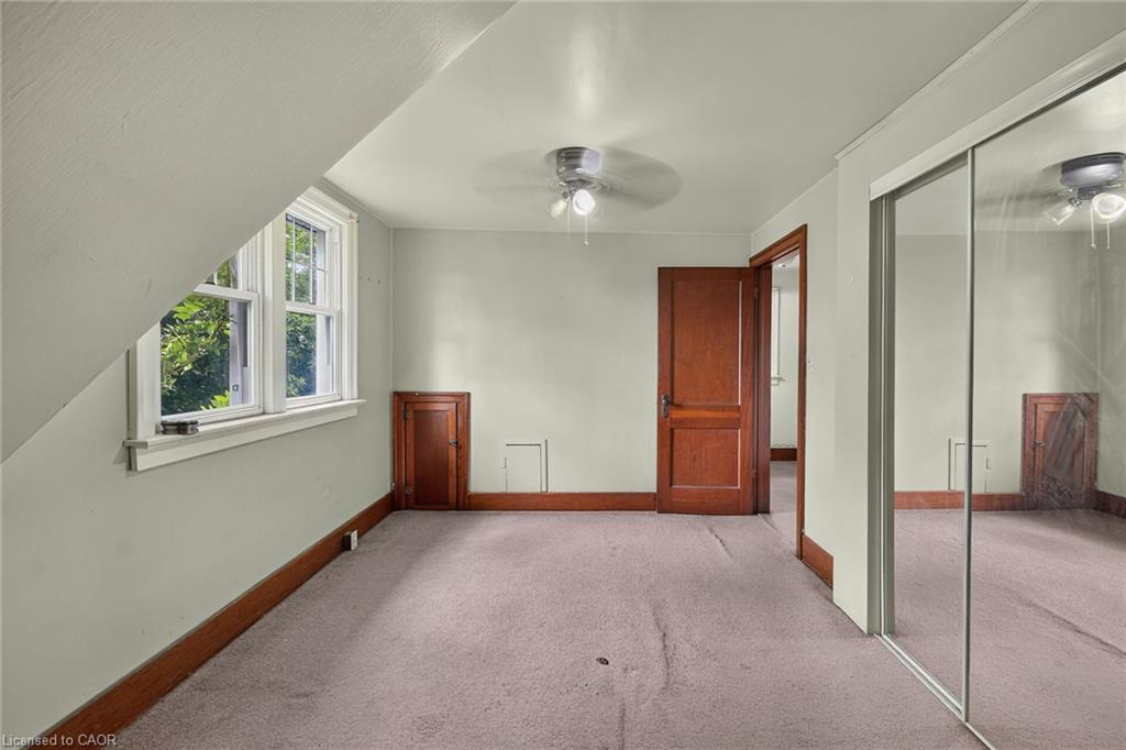 232 Cedar Street Property Photo 22