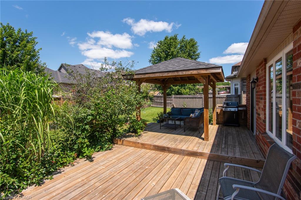 24 Joseph Lichti Lane Property Photo 8