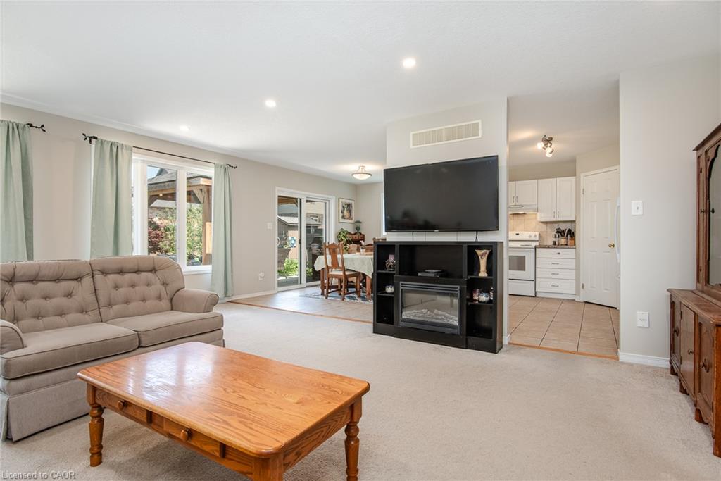 24 Joseph Lichti Lane Property Photo 16
