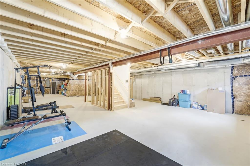 11 Harwood Street Property Photo 37