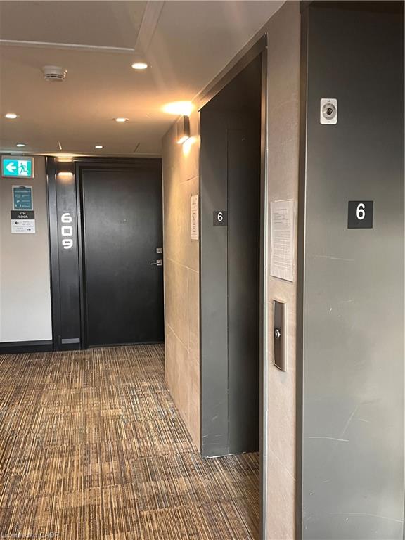 609-200 Lagerfeld Drive Property Photo 2