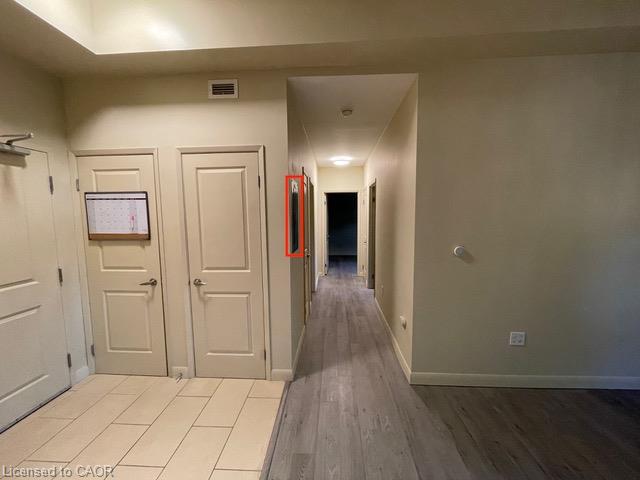 208-76 Sydney Street S Property Photo 5