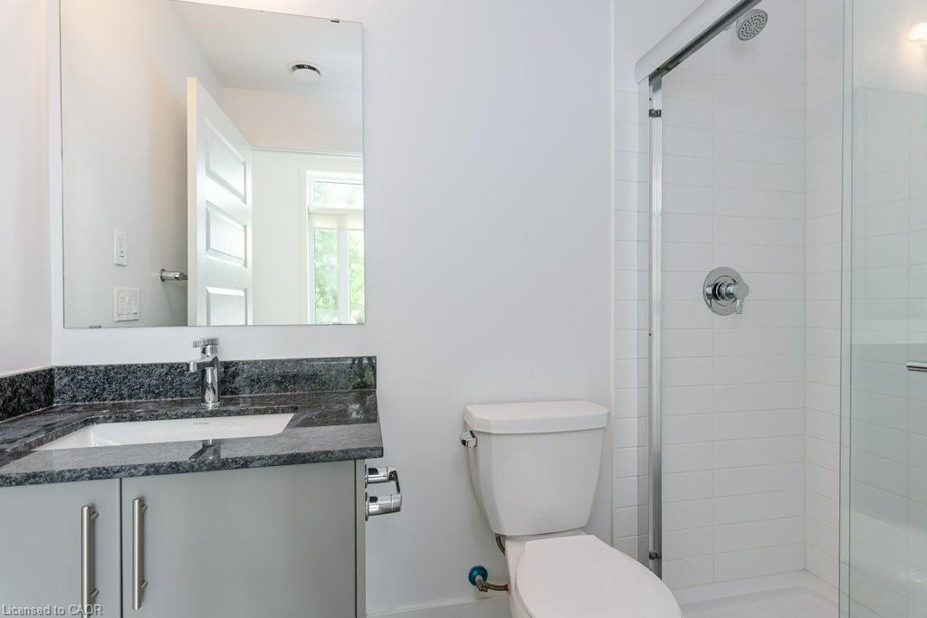 102-103 Roger Street Property Photo 22