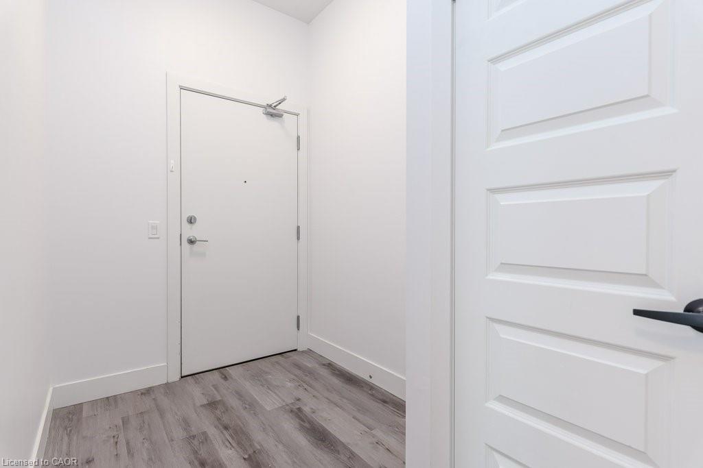 102-103 Roger Street Property Photo 28