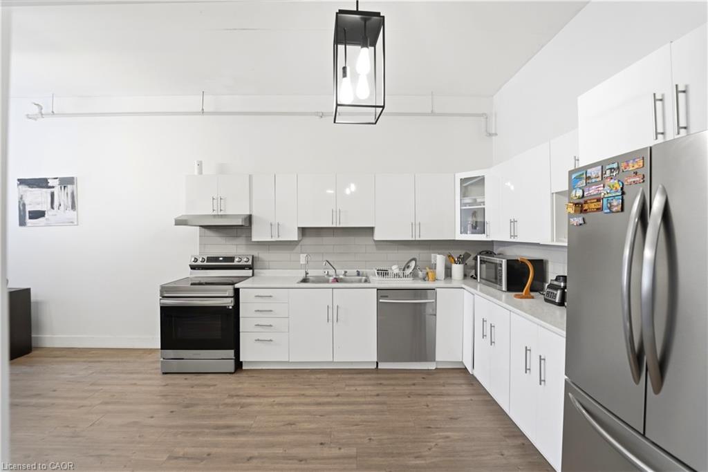 204-150 Colborne Street Property Photo 10
