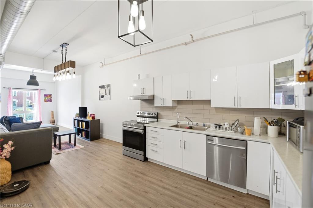 204-150 Colborne Street Property Photo 11