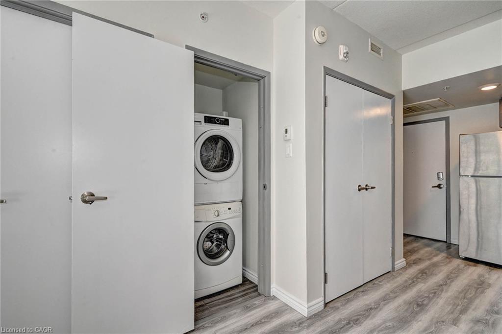 F209-275 Larch Street Property Photo 14