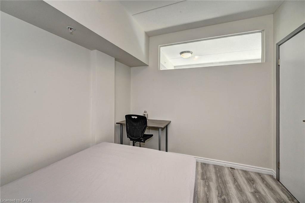 F209-275 Larch Street Property Photo 21
