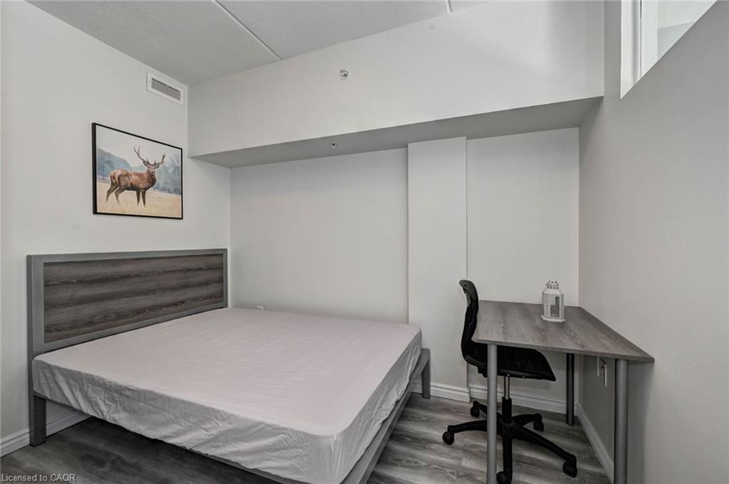F209-275 Larch Street Property Photo 22
