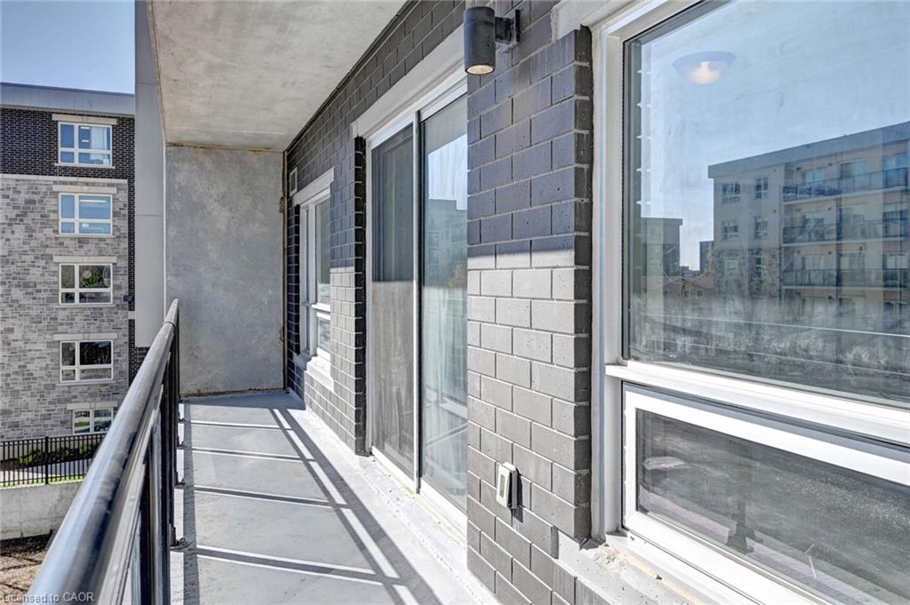 F209-275 Larch Street Property Photo 32