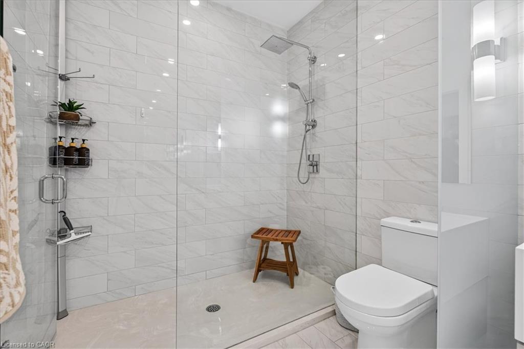 203-1441 Elgin Street Property Photo 21
