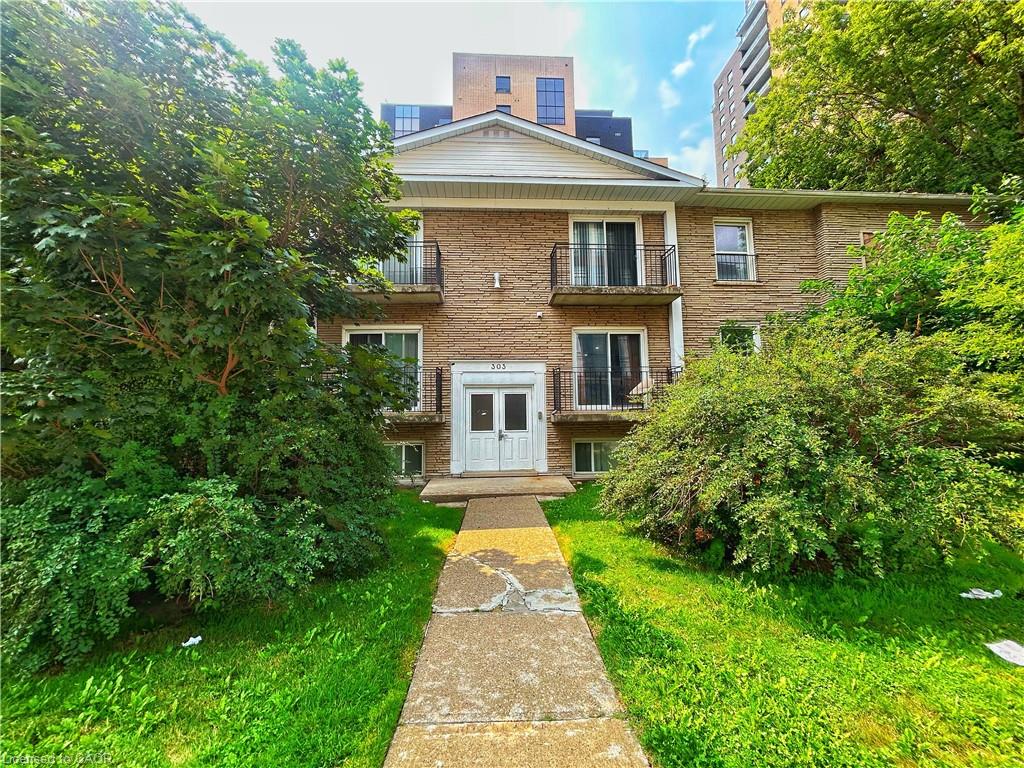 4-303 King Street N Property Photo 1