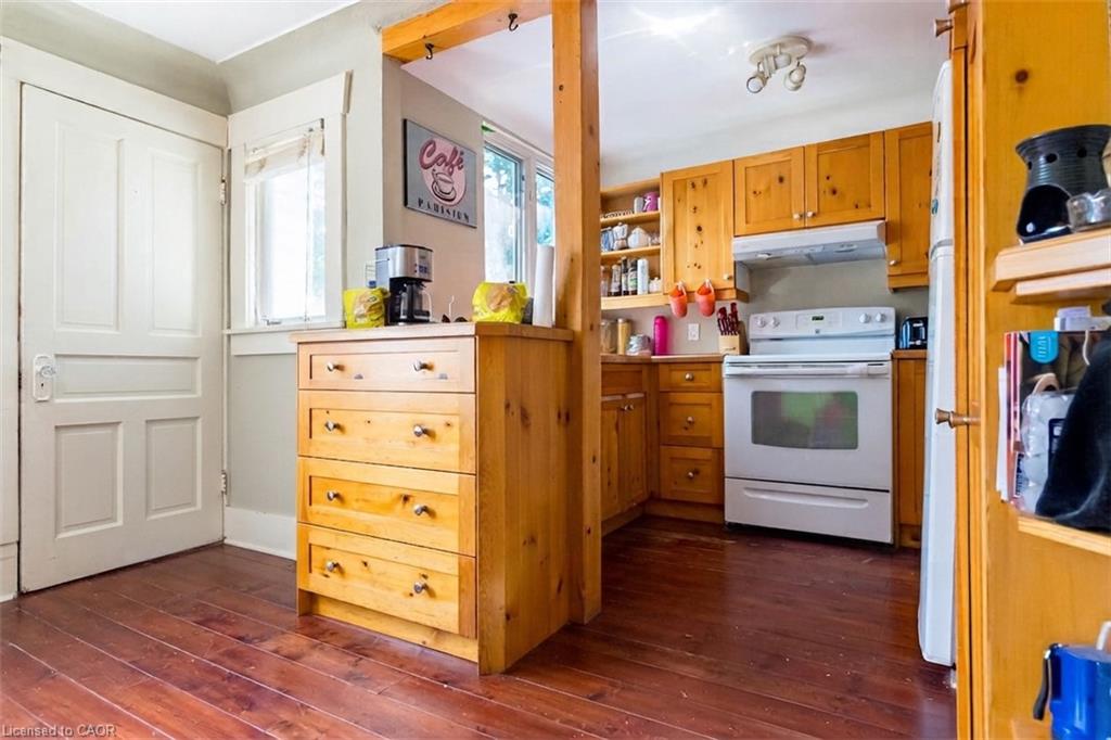121 Eastbourne Avenue Property Photo 29
