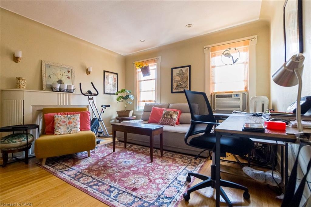 121 Eastbourne Avenue Property Photo 26