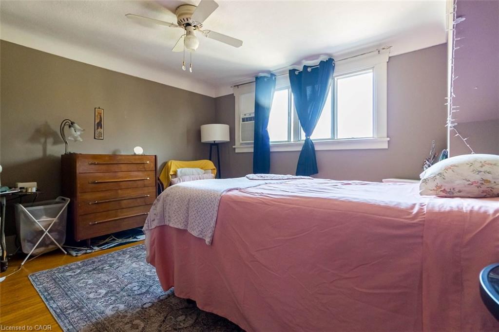 121 Eastbourne Avenue Property Photo 42