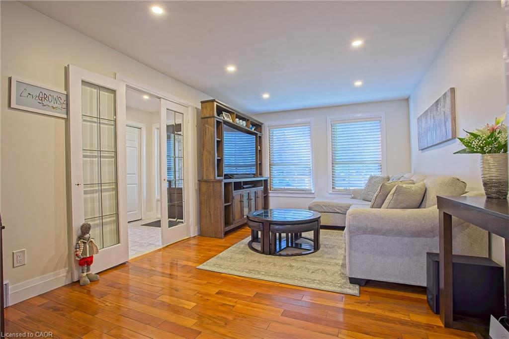 39 Ainsworth Street Property Photo 6