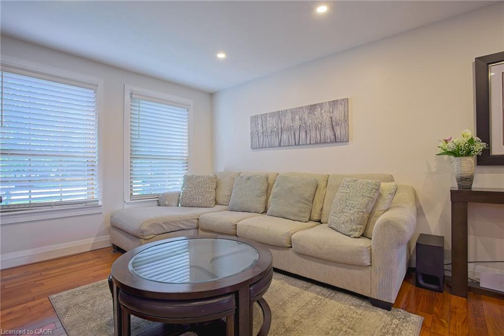 39 Ainsworth Street Property Photo 7