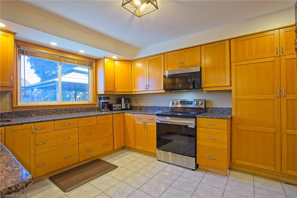 39 Ainsworth Street Property Photo 13