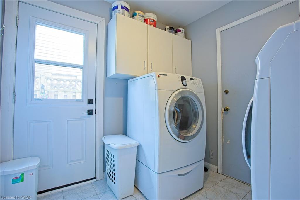 39 Ainsworth Street Property Photo 21