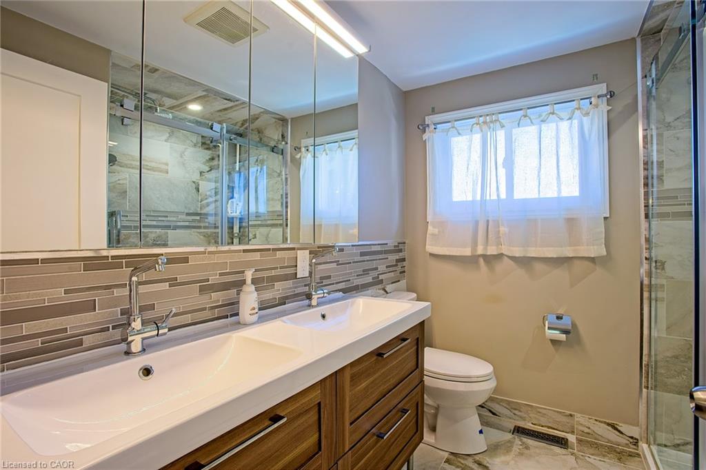 39 Ainsworth Street Property Photo 24