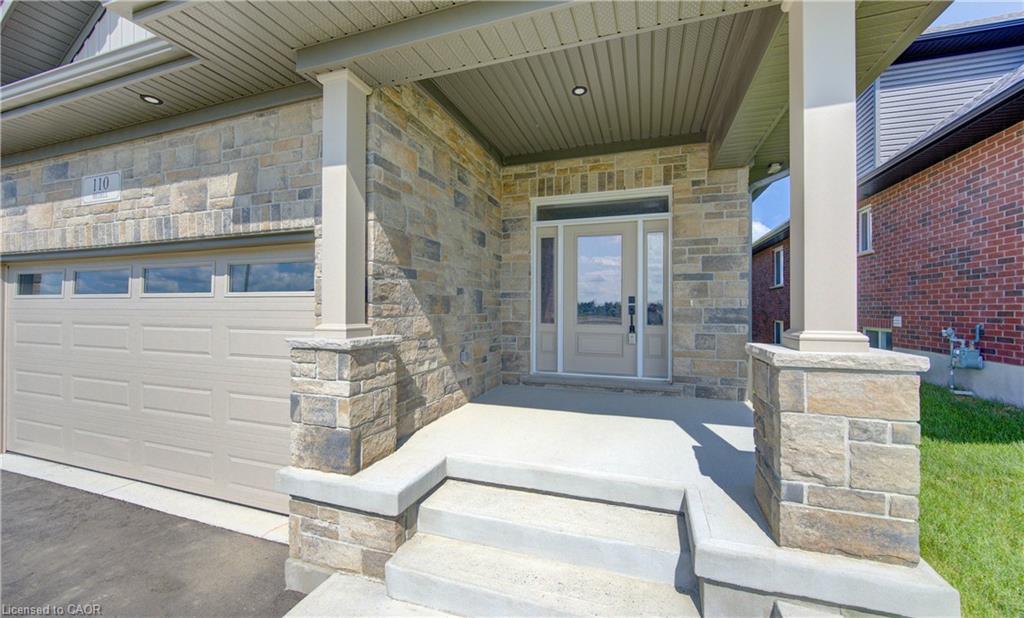 98 Bedell Drive Property Photo 2