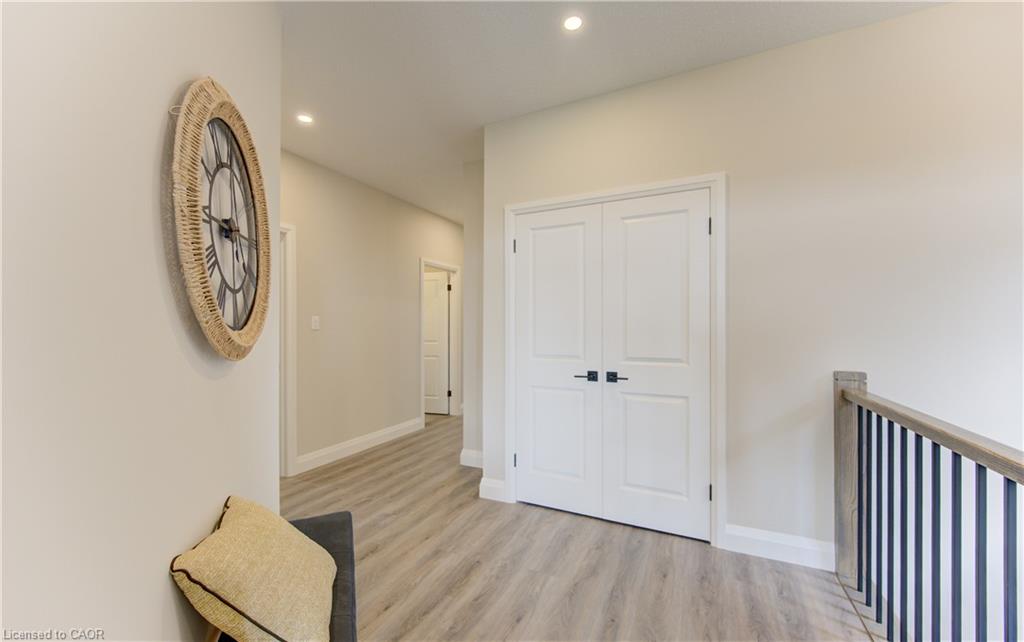 98 Bedell Drive Property Photo 8