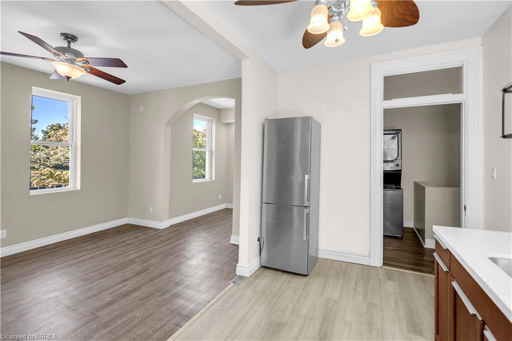 107 Brant Avenue Property Photo 10