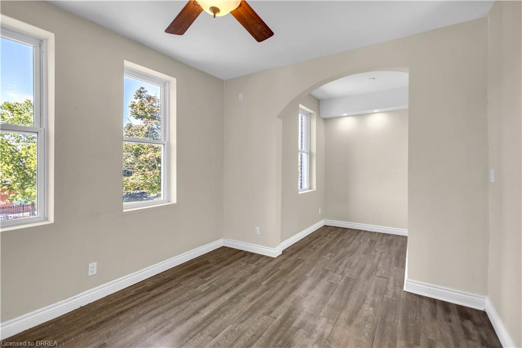 107 Brant Avenue Property Photo 11