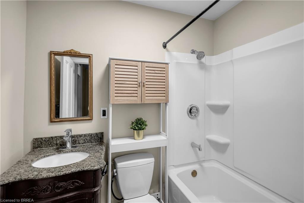 107 Brant Avenue Property Photo 21