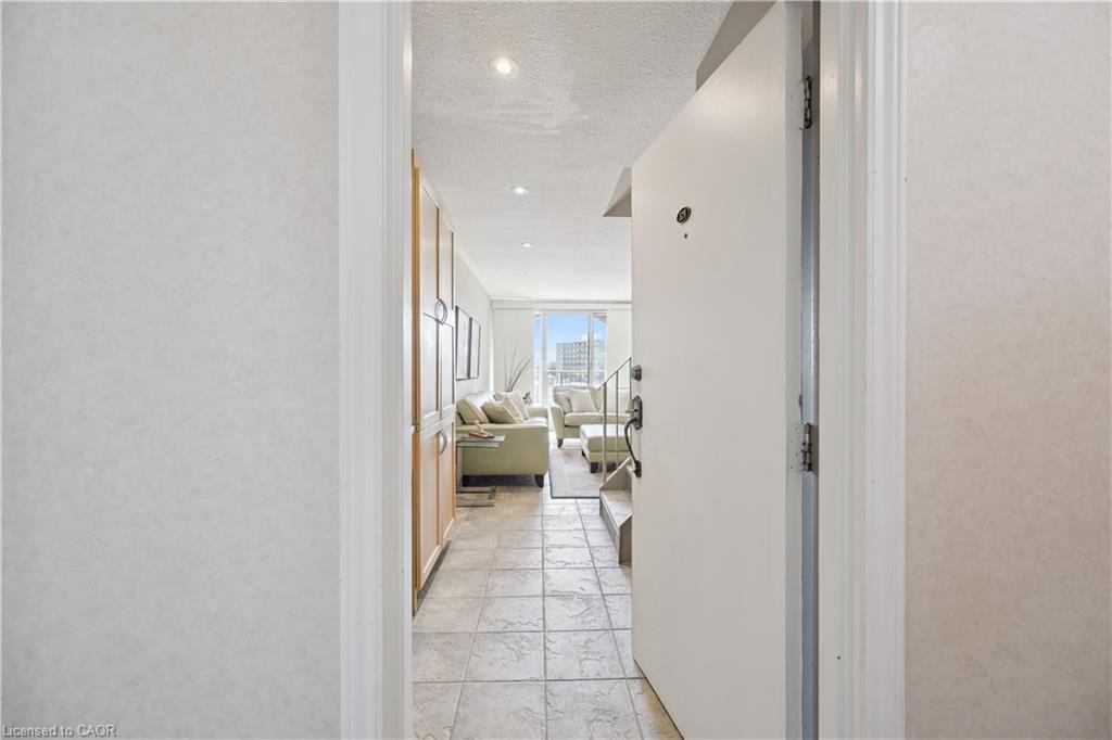 329-36 Hayhurst Road Property Photo 4