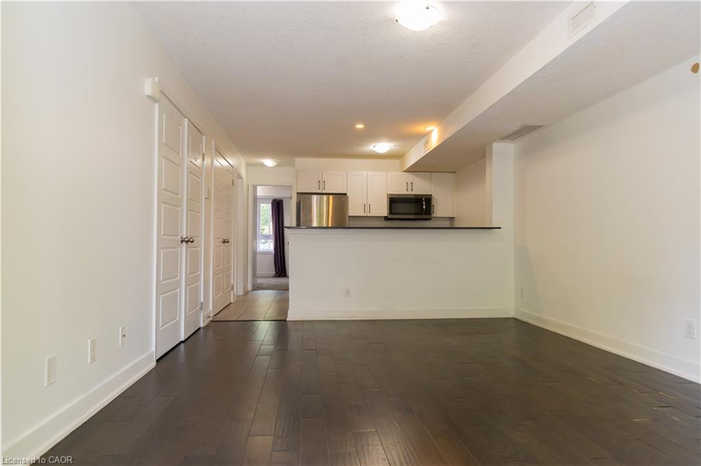 A5-190 Century Hill Drive Property Photo 3