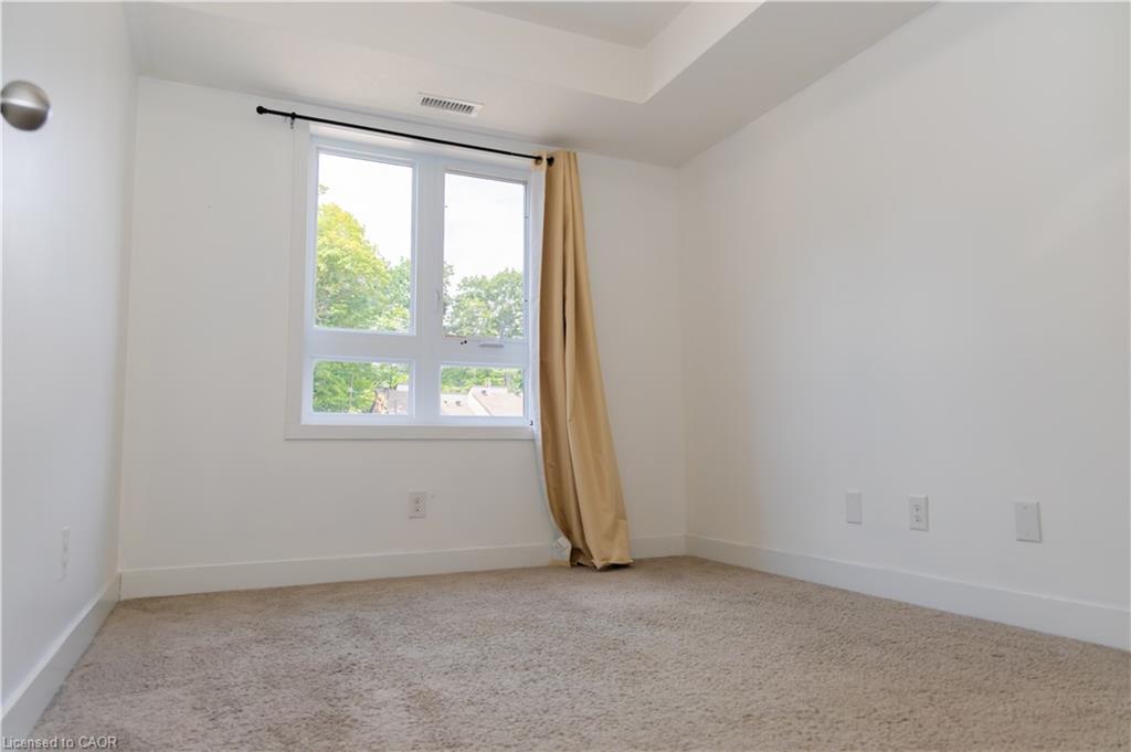 A5-190 Century Hill Drive Property Photo 15