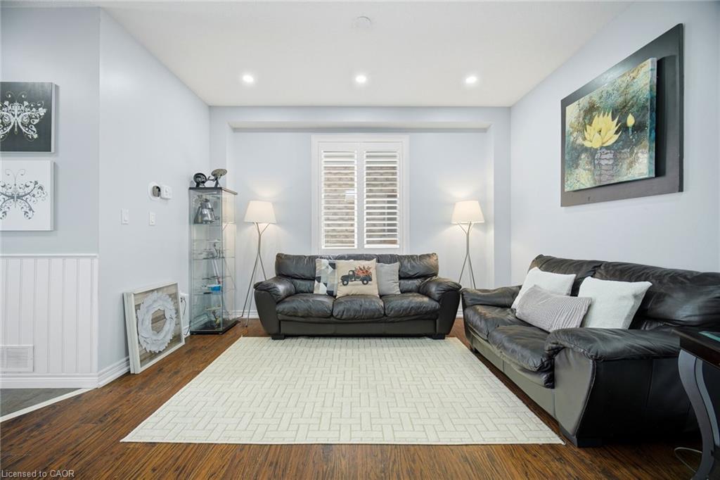 79 Garinger Crescent Property Photo 8