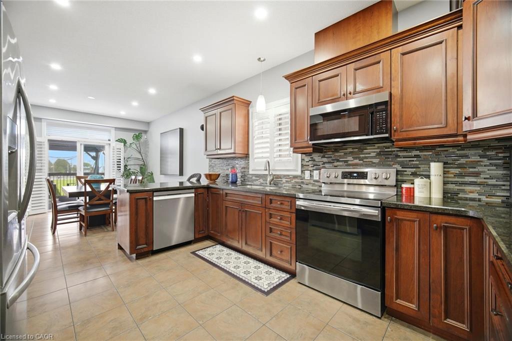 79 Garinger Crescent Property Photo 16