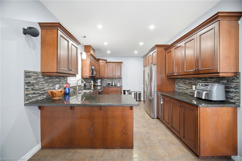 79 Garinger Crescent Property Photo 17