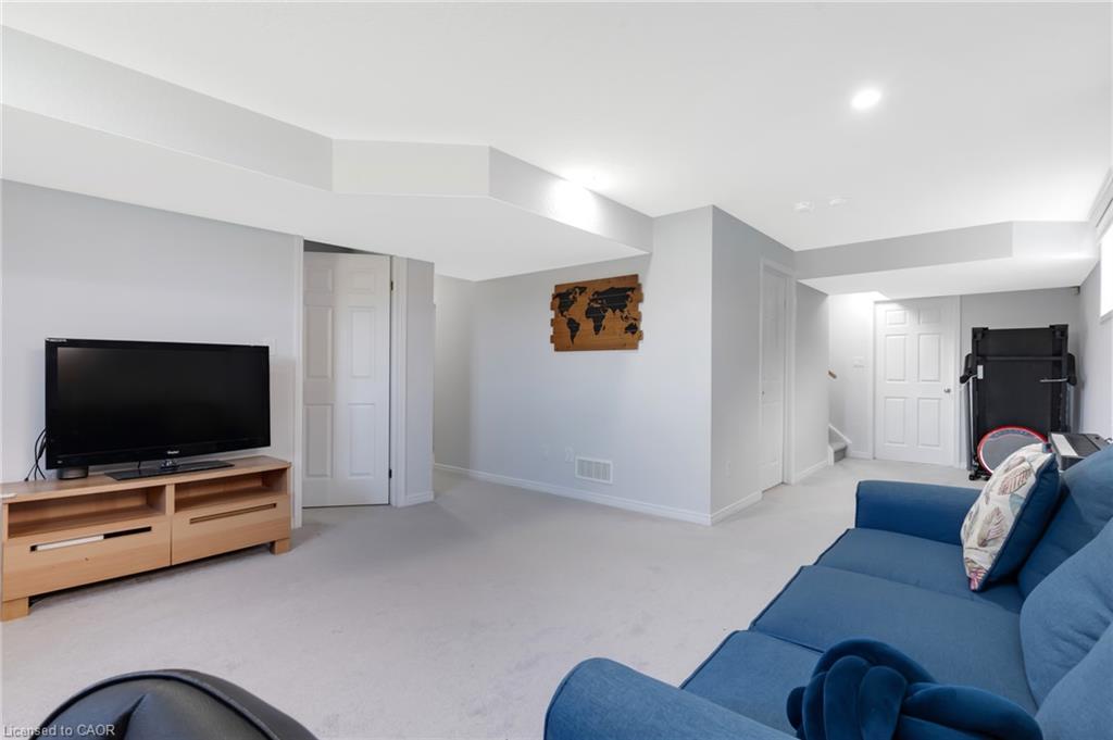 59 Netherwood Road Property Photo 36