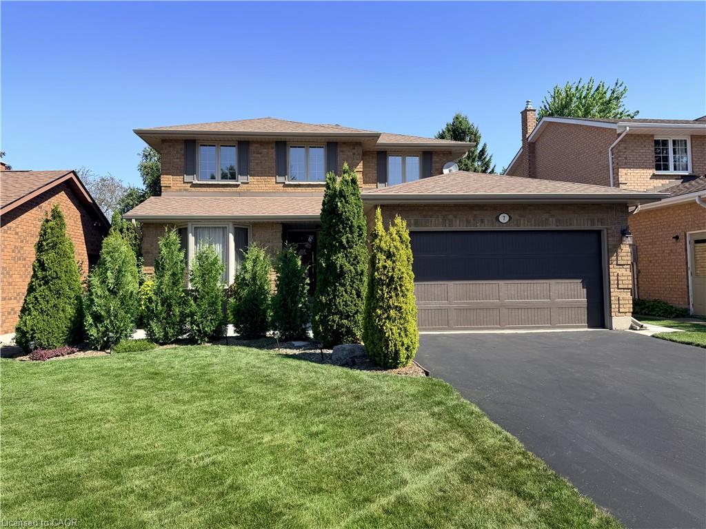 7 Mann Avenue Property Photo 1