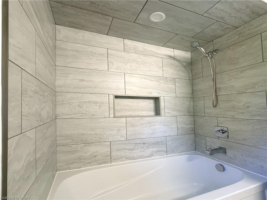 7 Mann Avenue Property Photo 34