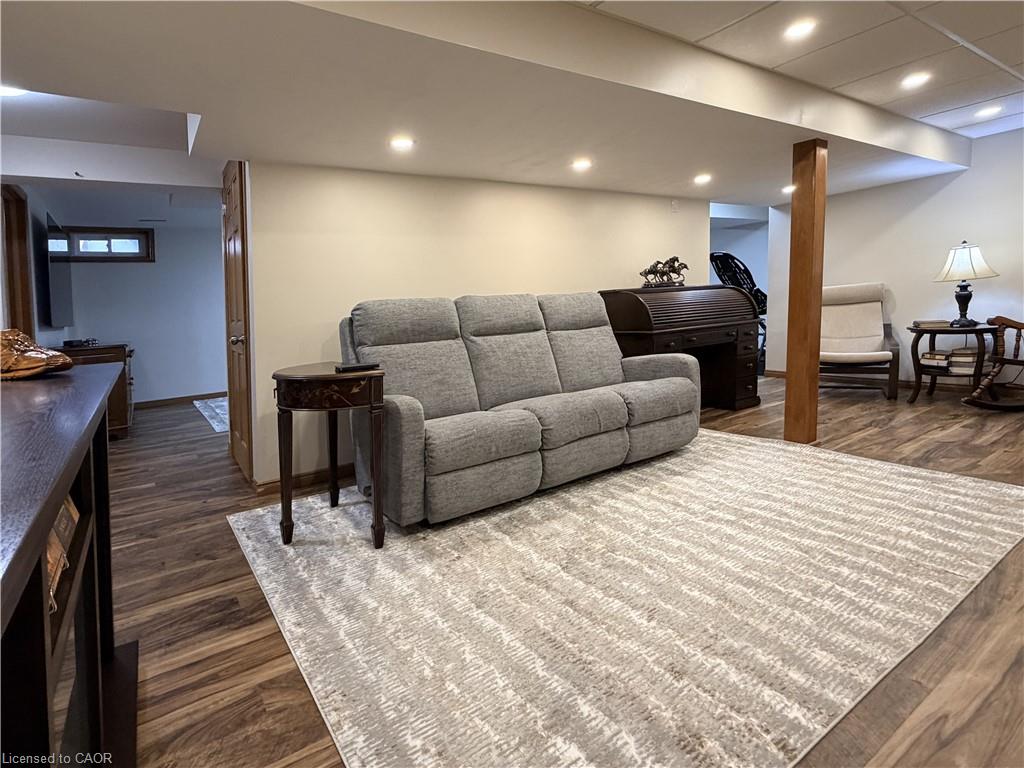 7 Mann Avenue Property Photo 41