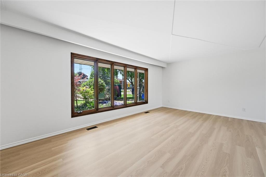 34 Christopher Drive Property Photo 6