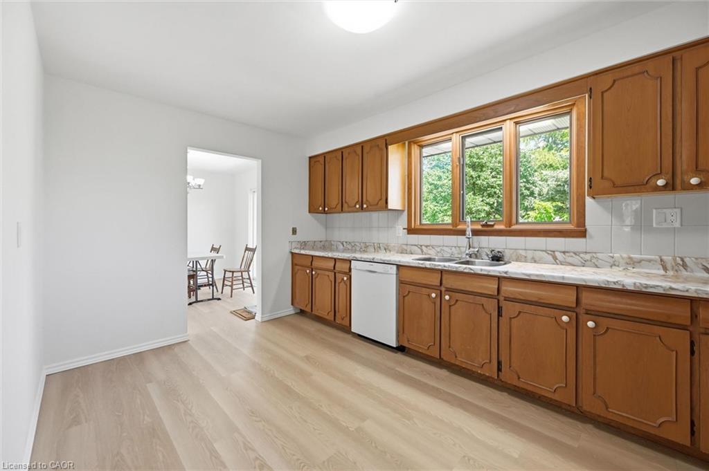34 Christopher Drive Property Photo 14