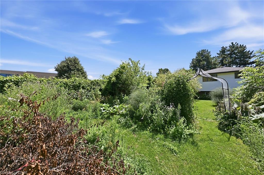 34 Christopher Drive Property Photo 41
